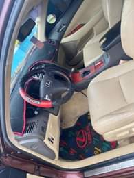 A picture of 2010 model es350 buy and drive price 8 8m settles
