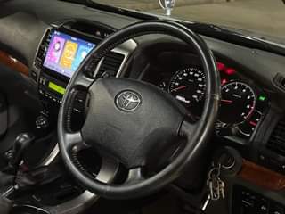 A picture of WhatsApp call 2557 6248 3424 LANDCRUISER PRADO USAJILI DN Year