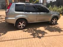 A picture of x trail 2.0cc qiuck money 0783138852