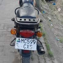 A picture of Boxer 125