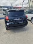 A picture of 2010 toyota vanguard grey colour