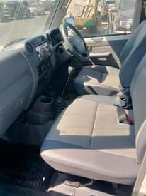 A picture of Right hand 3 car s 1hz Land cruiser hardtop 5