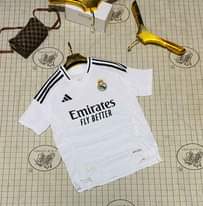 A picture of JERSY ZOTE ZA ULAYA ZA MISIMU YOTE TSH15 000
