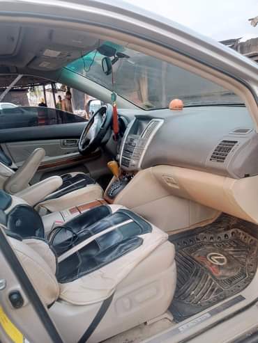 A picture of Lexus Rx330 Partially First body Untouched Engine Good Gear AC