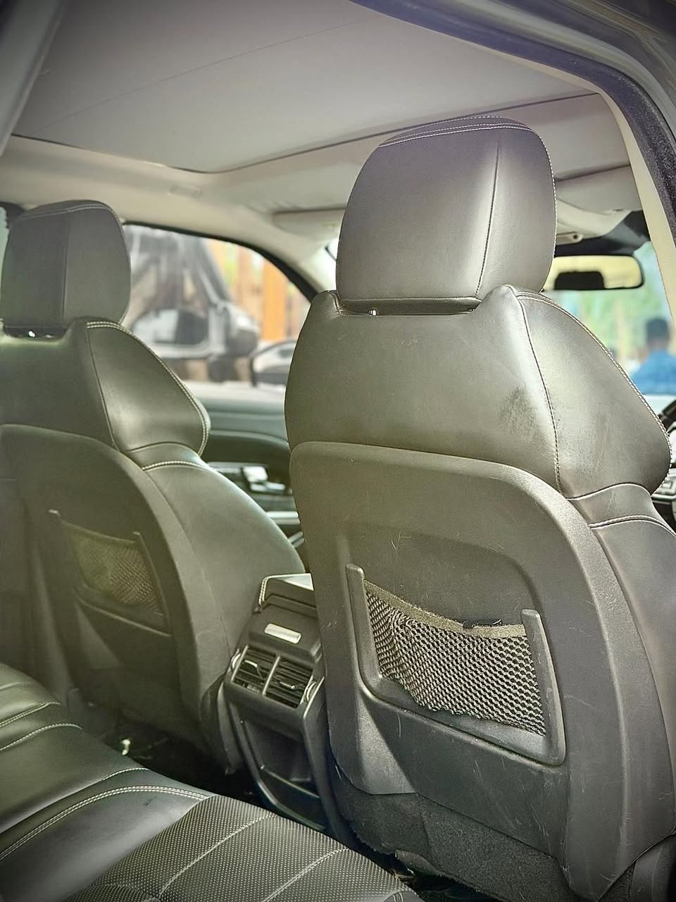 A picture of Range Rover evoque 2016