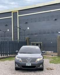 A picture of FOR SALE TOYOTA VENZA 2011 GOING FOR 10M LOCATION KADUNA
