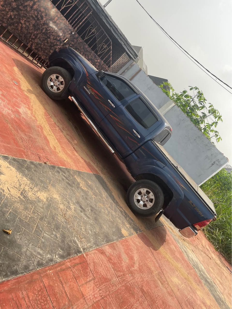 A picture of 2005 Toyota Tacoma
