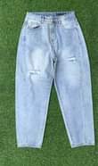 A picture of Jeans 10000