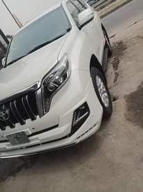 A picture of Clean Title Toyota Prado Land cruiser 2018 full option...