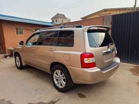 A picture of 2007 TOYOTA HIGHLANDER