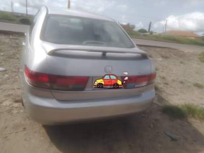 A picture of 2003 HONDA ACCORD