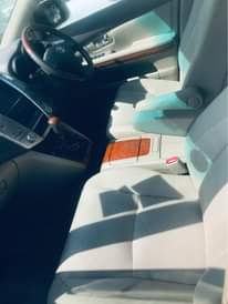 A picture of Toyota Harrier 2011 Model white