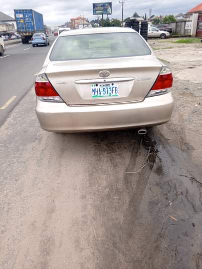 A picture of Toyota Camry le Body 100 Gear Suspensions Engine has small
