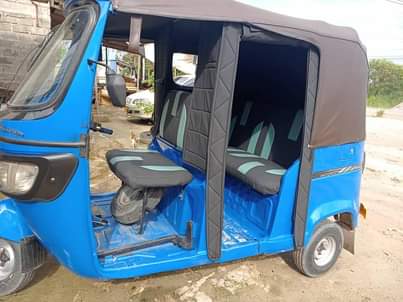 A picture of Bajaji used numbe D