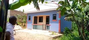 A picture of Quick sale 13m house on sale located at Bombo town
