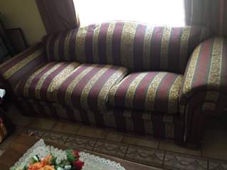 classifieds/furniture sofas