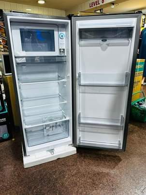 A picture of Hisense 229 litres fridge