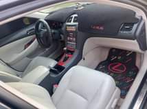 A picture of This is toks standard Nigerian used lexus Es350 full option