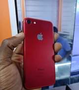 A picture of iPhone 7 Red product