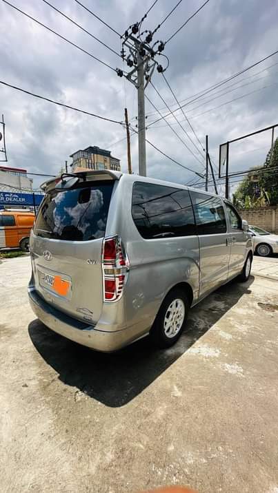 hyundai starex