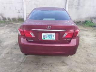 A picture of Es350 for sell Everything working perfectly Location pH Price 6