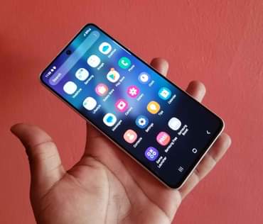 A picture of Samsung s21 FE 5G 128GB