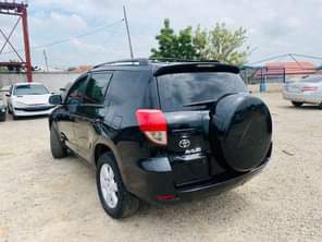 A picture of V6 An Extremely clean Toyota Rav 4 2008 Model With