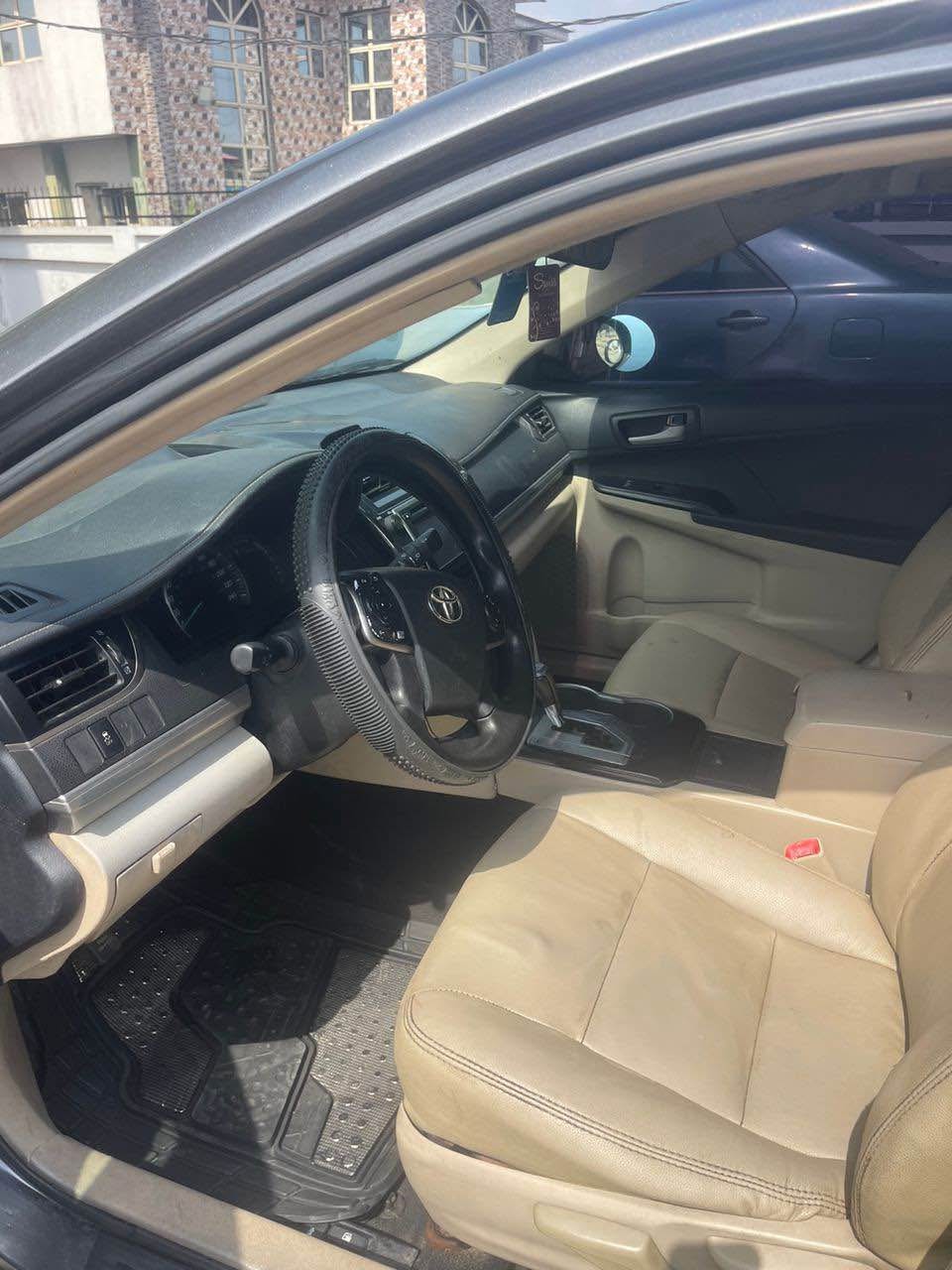 A picture of 2012 Toyota Camry