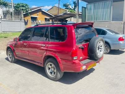 A picture of Suzuki Grand 0628956439 V6 Engine Bei 3.3m Safari Popote
