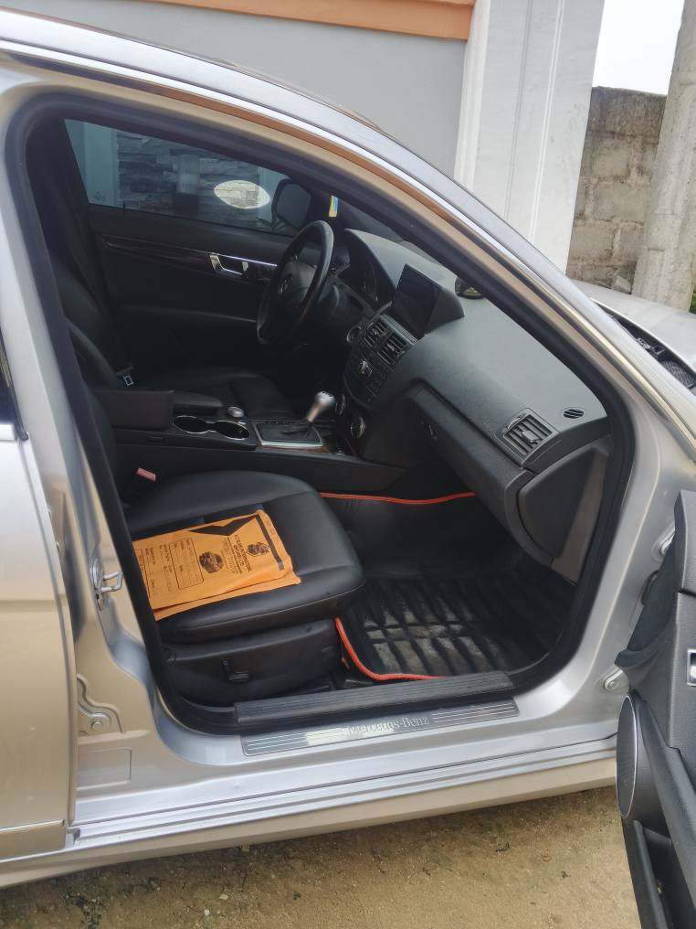 A picture of 1 YEAR USED C300