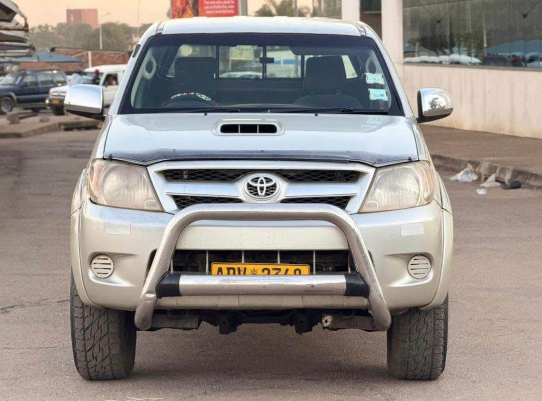 used toyota hilux