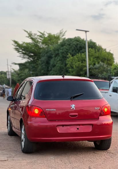 A picture of Car
