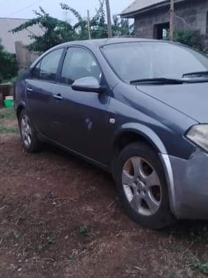 A picture of NISSAN PRIMER 04