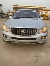 A picture of REGISTERED MERCEDES BENZ ML350 4matic Model 2009 Tokunbo standard Super
