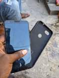 A picture of Google pixel 3axl kioo kimevunjika 75 tu 0679793749