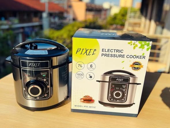 A picture of Pressure cookers multi function pressure cookers In Kampala