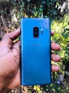 A picture of Samsung S9