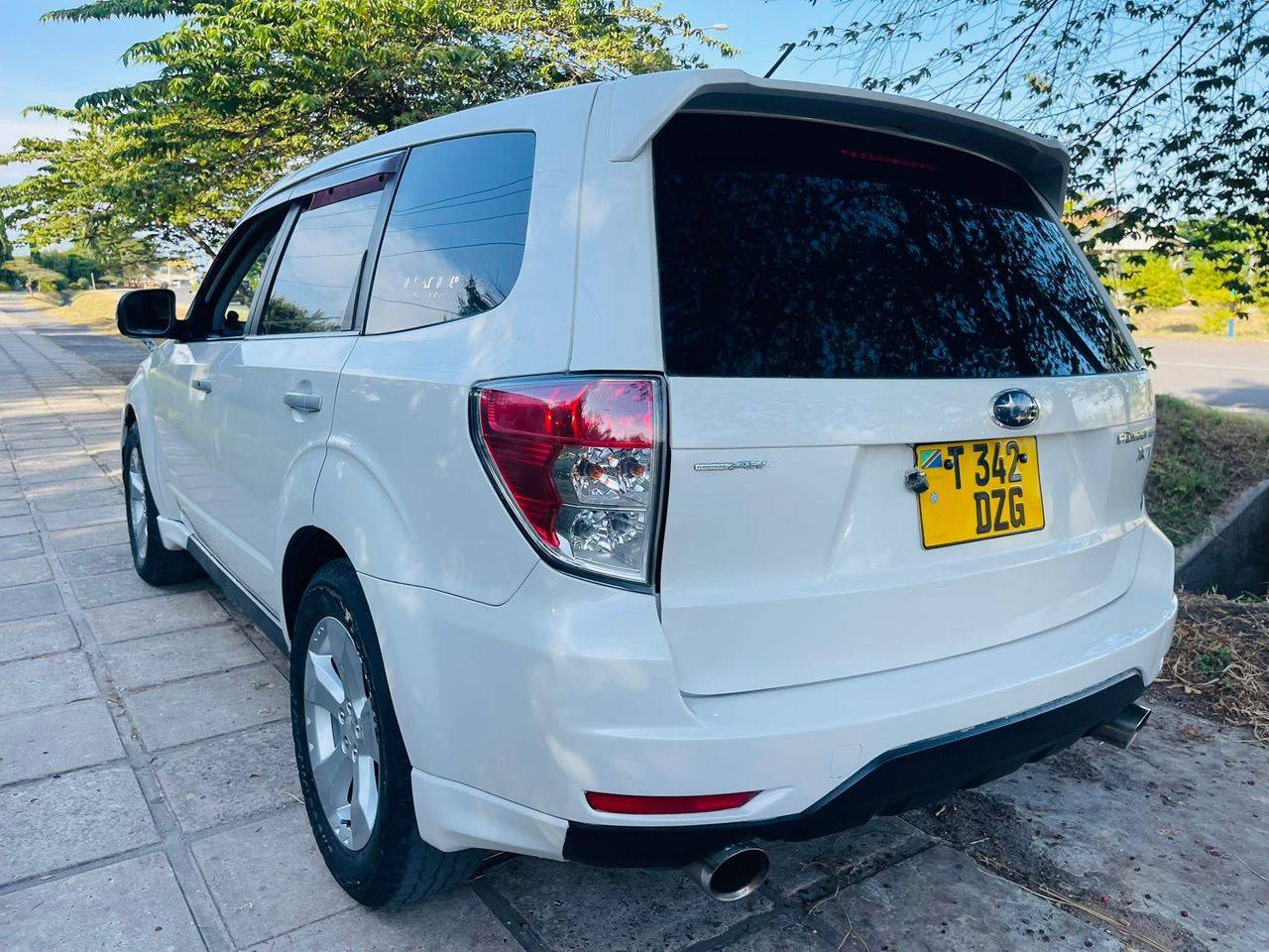A picture of Subaru Forester SH5 year 2010 Cc 1990 Automatic Price 15