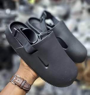 A picture of Nike Size40_45 Jumla 15000 Rejareja 18000