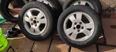 A picture of Tyres rims
