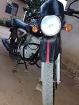 A picture of Boxer 125