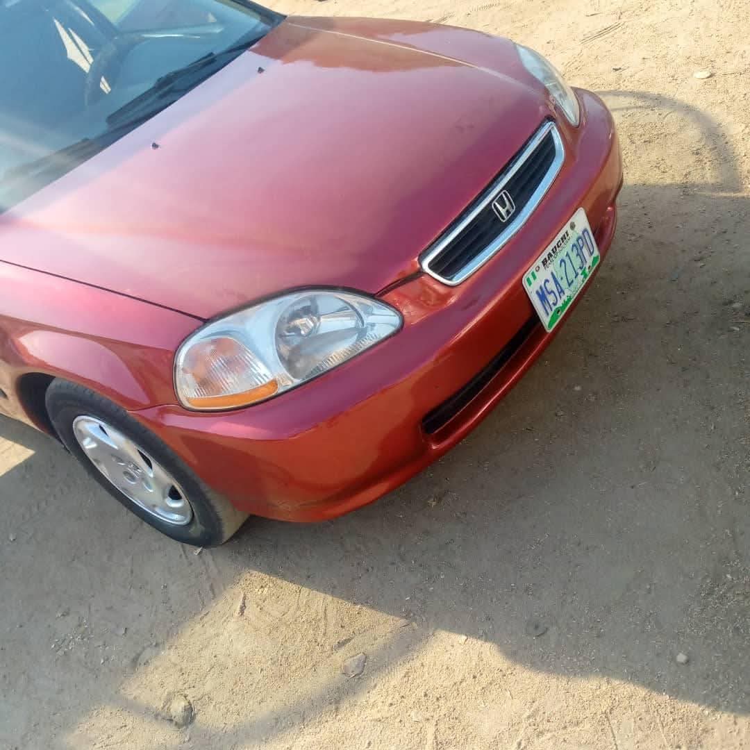 A picture of 2002 Honda civic