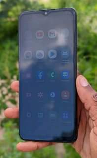 A picture of Samsung a12