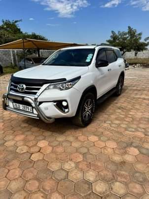 used toyota fortuner