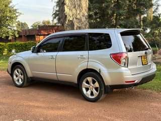 A picture of Subaru 2010 42M