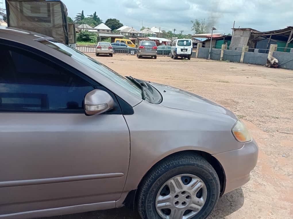 A picture of Toyota Corolla 2004 model