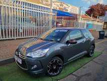 Rayys B.