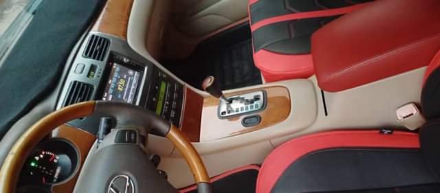 A picture of For sale Slightly used Lexus 05 ES 330 Full option
