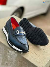 A picture of Shoes