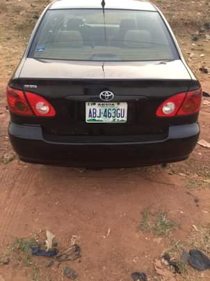A picture of Toyota Corolla 2003 do car is 1st body engine and